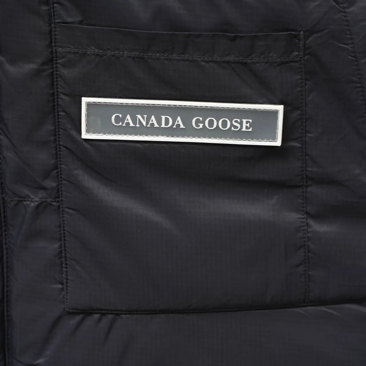 P400 CANADA GOOSE丨Canada Goose Glacier Stand Collar Down Vest Color: Dark Gray Size: XS-XXL